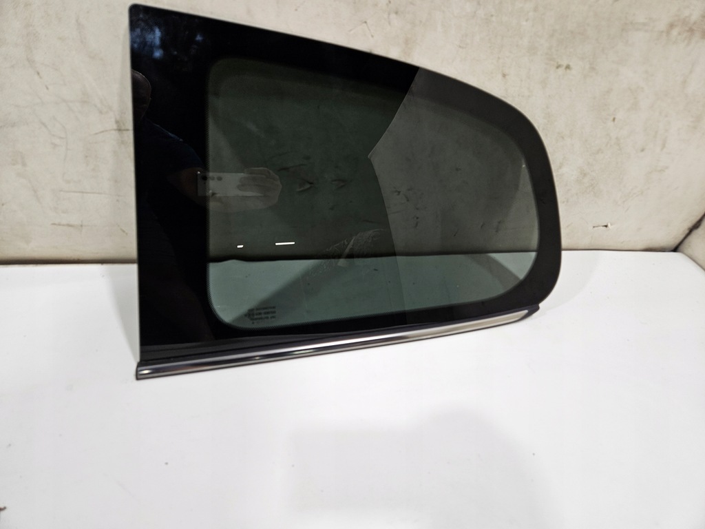 фото №1, Peugeot 108 3d скло бічна задня лівий