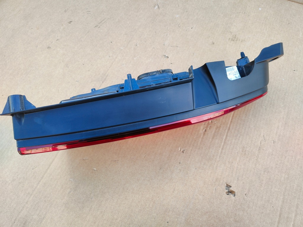 фото №6, Лампа задня права peugeot partner rifter 9820555280 ідеальний стан