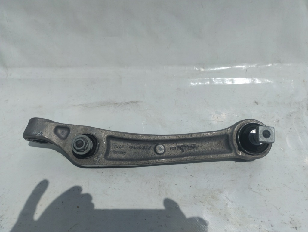 фото №1, Audi q7 4m рычаг левый перед 4m0407155d