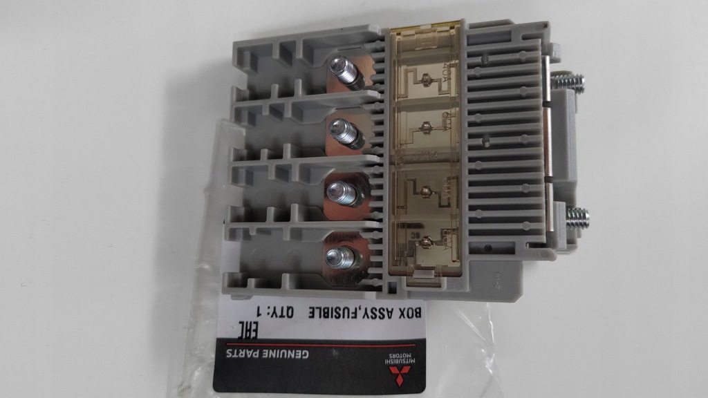 фото №8, Mitsubishi space star ii mirage клема plus запобіжники