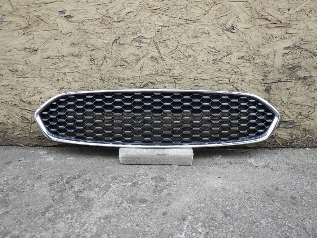 фото №1, Ford ka plus + active lift 18- решётка радиатора решётка радиатора