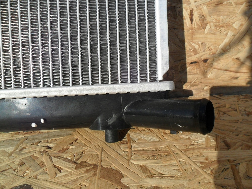 фото №6, Suzuki swift 2005 2006 2007 2008 радиатор wody