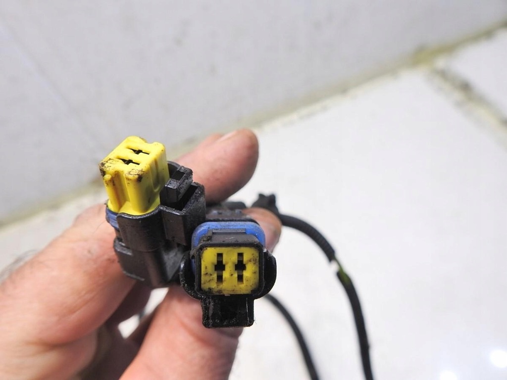 фото №6, Клемма плюсовая шланг citroen c5 i 2.0 16v