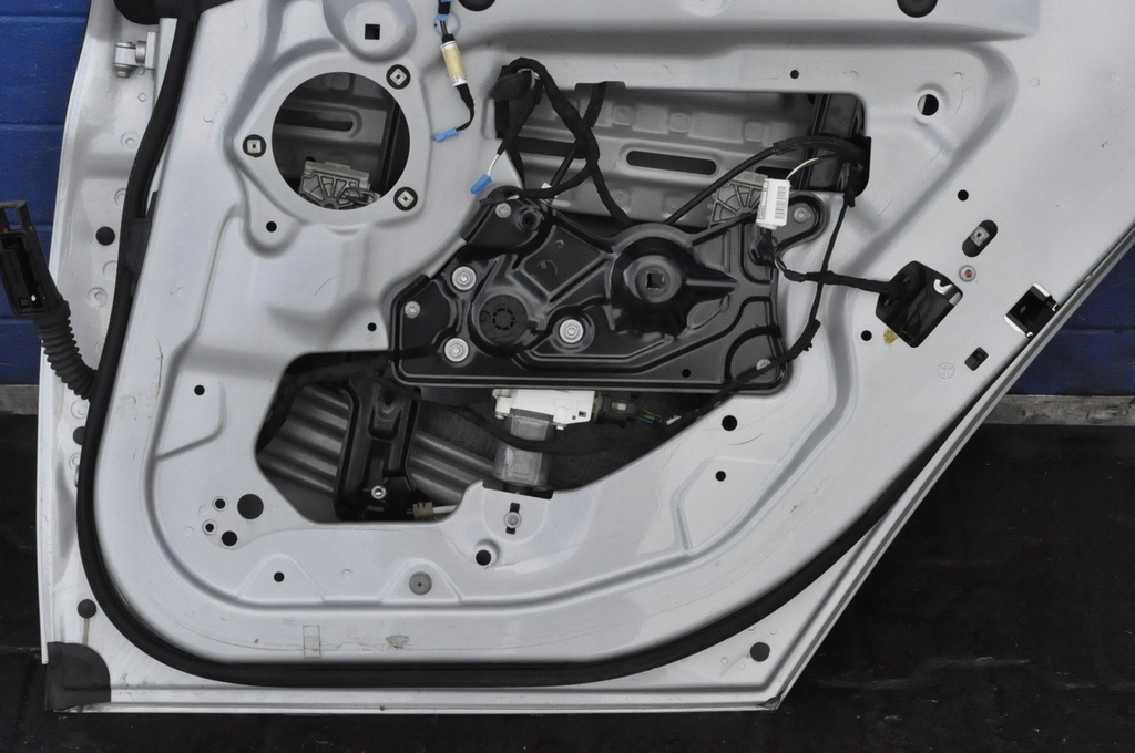 фото №9, Bmw 4 f36 двері правий задня задні a83