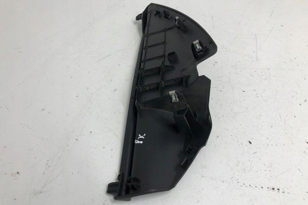 фото №8, Боковой накладки декоративные панели приборной панели opel vivaro c 689213743r 1.6l