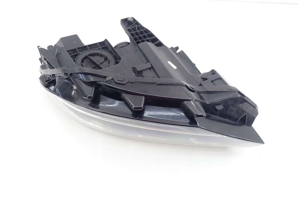 фото №10, Vw passat b8 lift лампа левая led 3g1941035p