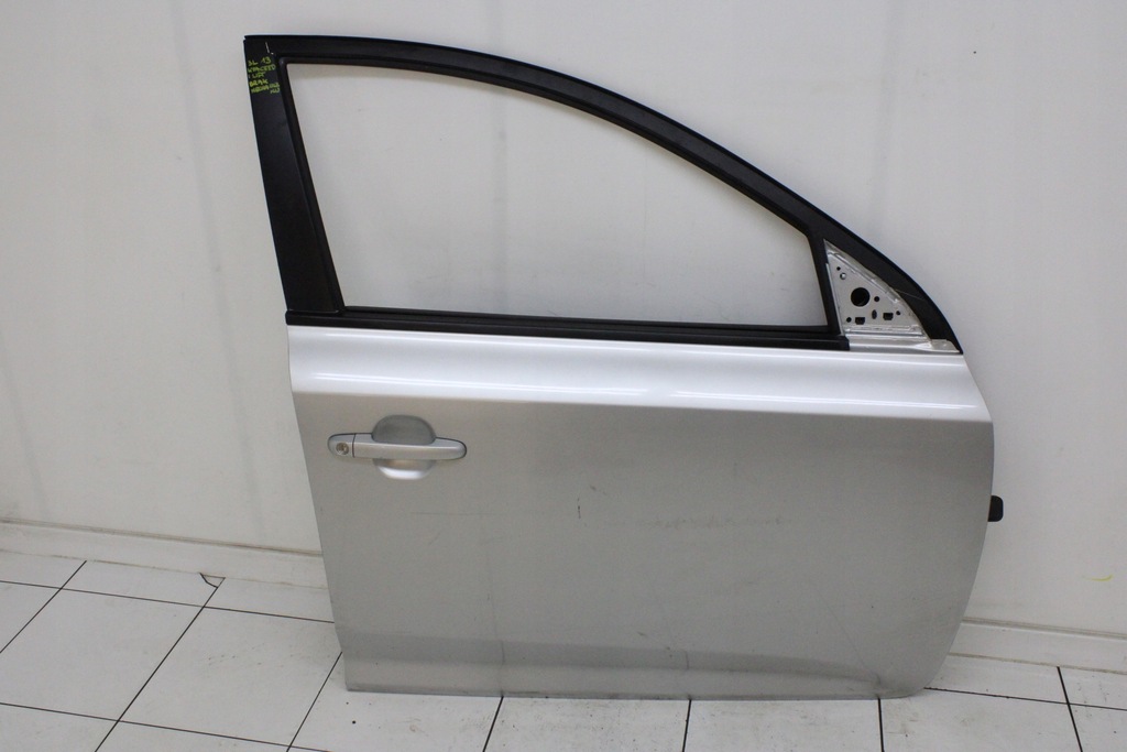 фото №1, Kia ceed i 06r- двері праве передні правий перед 9s