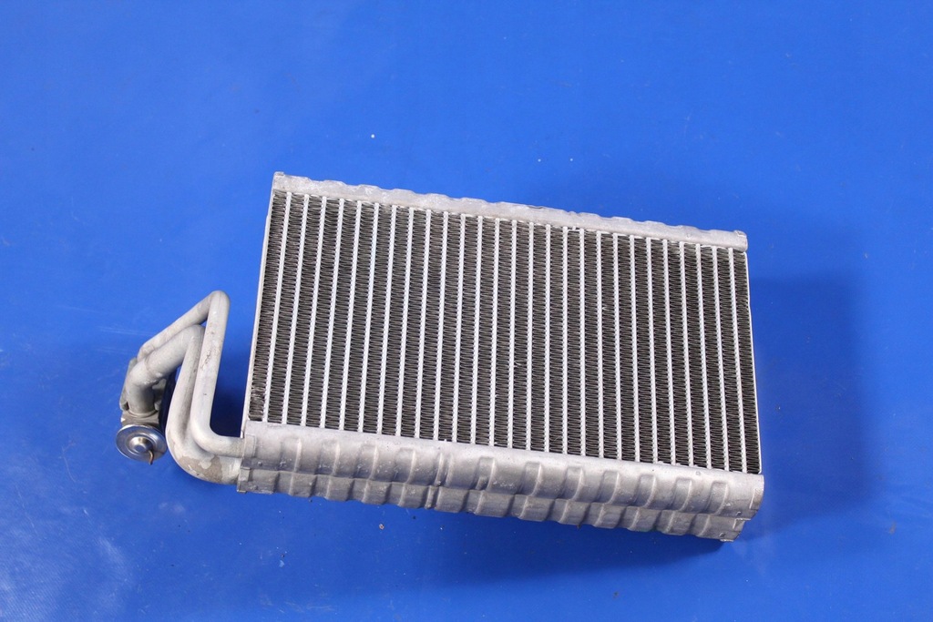 фото №2, Испаритель кондиционера mercedes sl r230 a2308300358