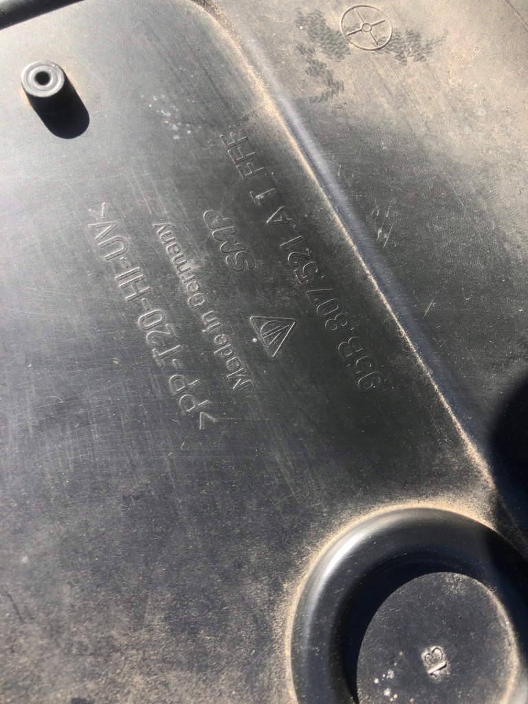 Porsche macan gts lift 95b807521a накладка спойлер диффузор бампер задняя Киев