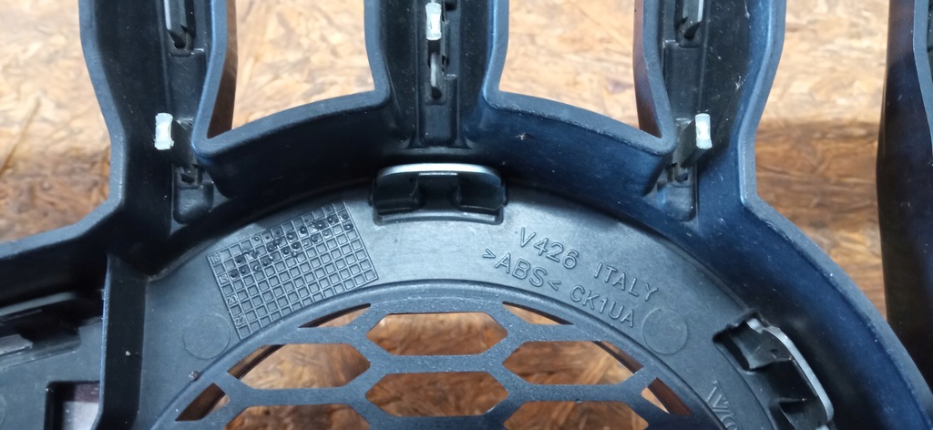 фото №13, Volvo xc60 ii 17- решётка радиатора решётка радиатора решётка бампера перед камера 31457465