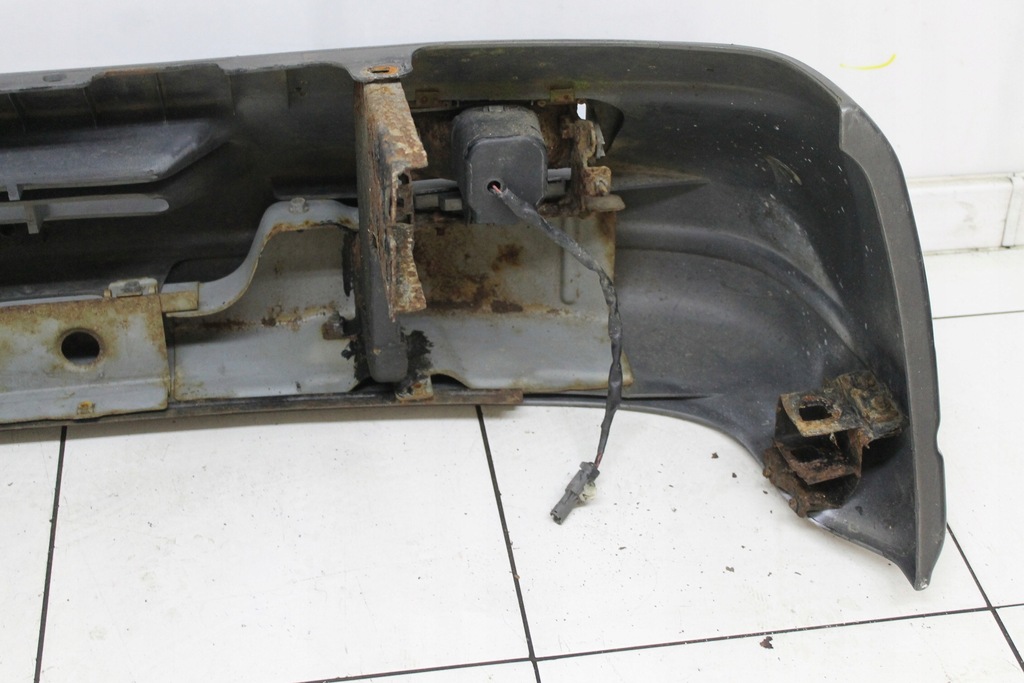 фото №13, Opel monterey 1983r- бампер передний перед