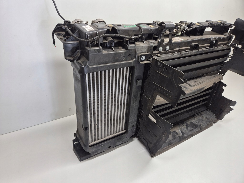 фото №5, Jeep avenger pas передний радиатор жалюзи бензин 2023-