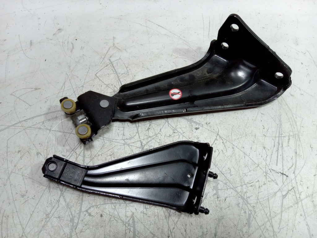 фото №1, Peugeot rifter gt-line направляющая ролик дверь раздвижных 9816964880