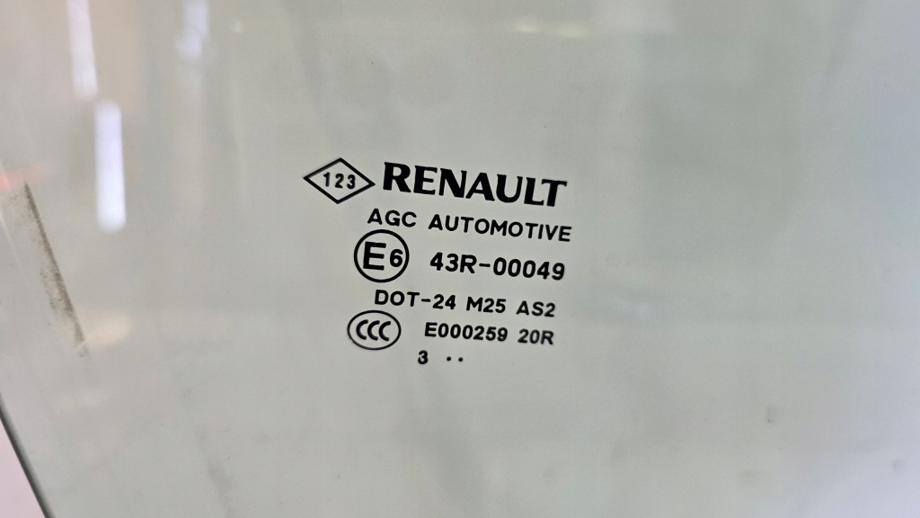 Стекло боковое  дверь перед правая передних renault scenic 3 3 рестайлинг  xmod Цена