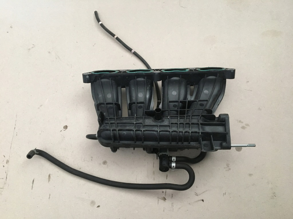 Suzuki vitara 3 15- s-cross колектор впускний  1.4 t turbo k14c Зі Шроту