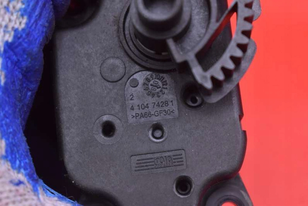 фото №7, Моторчик отопителя p1975001u peugeot 3008 1 i 1.6 hdi 110 km 10-13