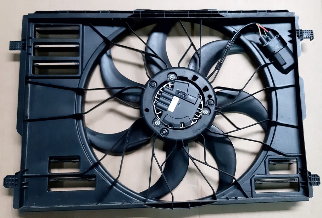 фото №10, Mercedes cla w118 gla h247 w177 w247 вентилятор