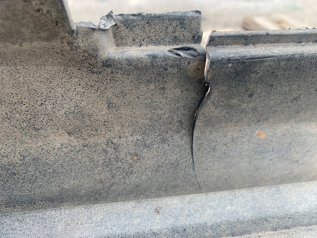 фото №10, Ford mustang mach-e 75.7kwh 2021r молдинг поріг накладка na поріг права