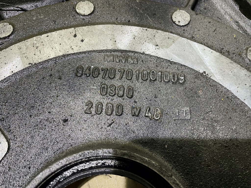 фото №5, Корпус защита распределительного вала vw lt 2.8 tdi