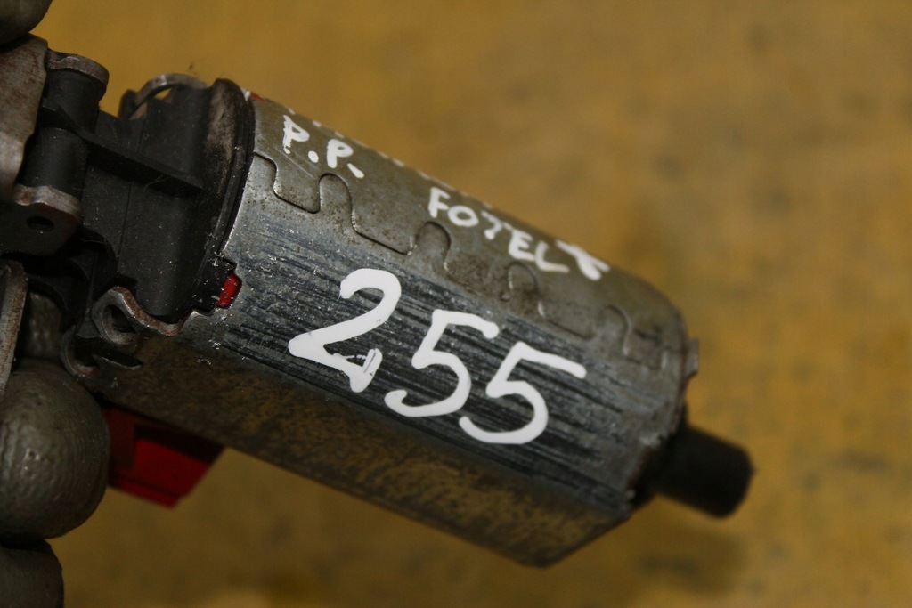 фото №9, Моторчик сиденье правый перед pacifica i