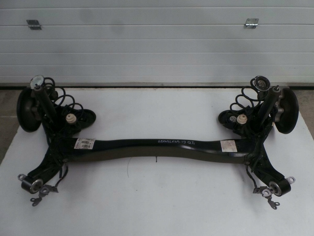 фото №1, Opel grandland x 2019 балка подвеска oś задняя