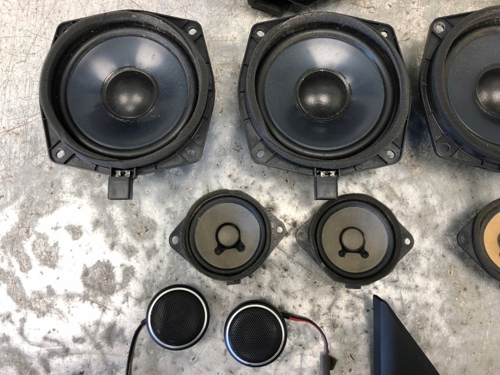 фото №3, Динаміки сабвуфер rockford комплект mitsubishi pajero iv