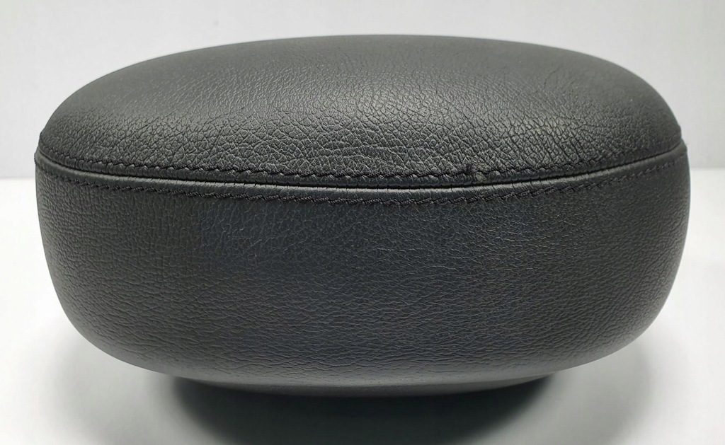 фото №4, Подголовник сиденье правый перед mercedes w209