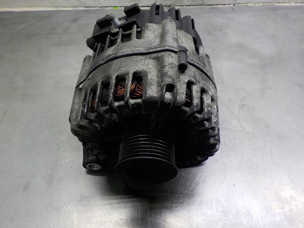 Купить Bmw 1 e87 2.0 d генератор 7802261 2543461b