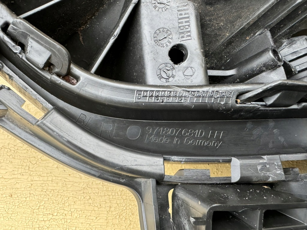 фото №9, Porsche panamera 971 2 ii 16-23r направляющая решётка бампера левый перед 971807681