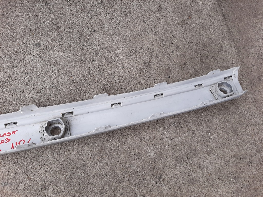 фото №10, Mercedes c-klasa w203 молдинг бампера заднього задня a2038852921