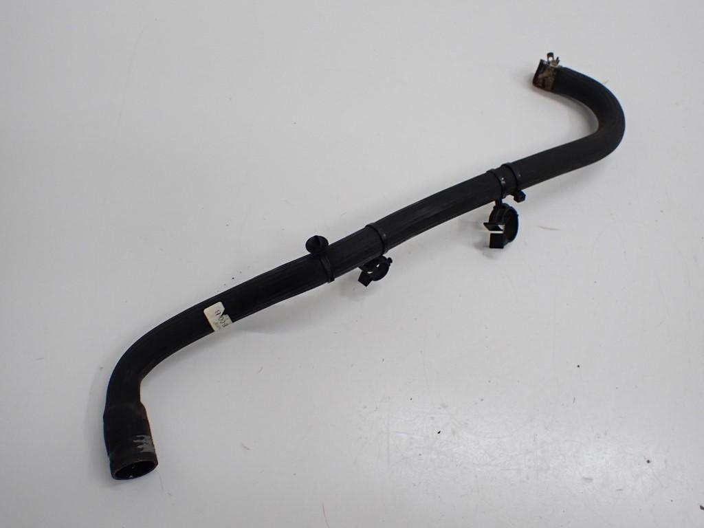 Купити Патрубок шланг трубка води 1066686-00-b tesla model s l2s 17r