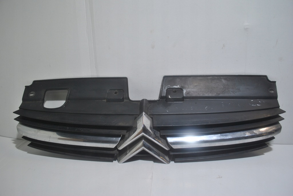 фото №1, Решётка радиатора перед решётка радиатора citroen c5 i 9636751980