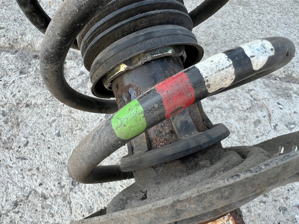 фото №5, Поворотный кулак левая амортизатор vw tiguan i 1.4 tsi