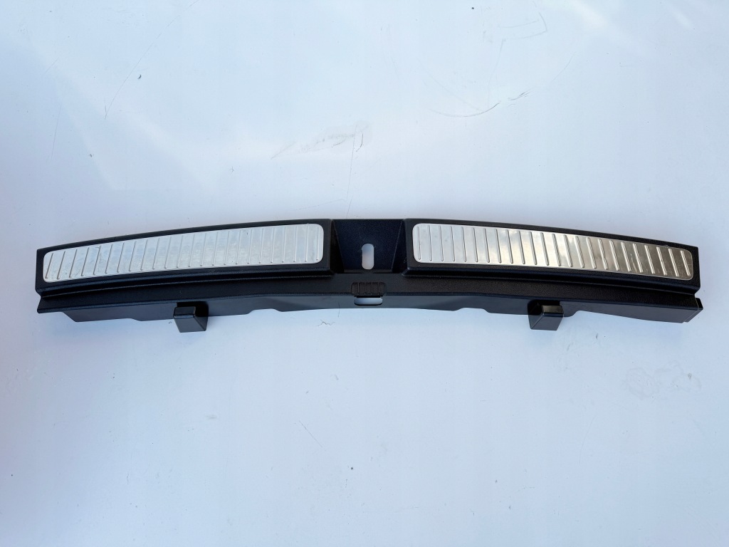 Купити Захист поперечина заднього молдинг поріг 2046901987 mercedes glk x204