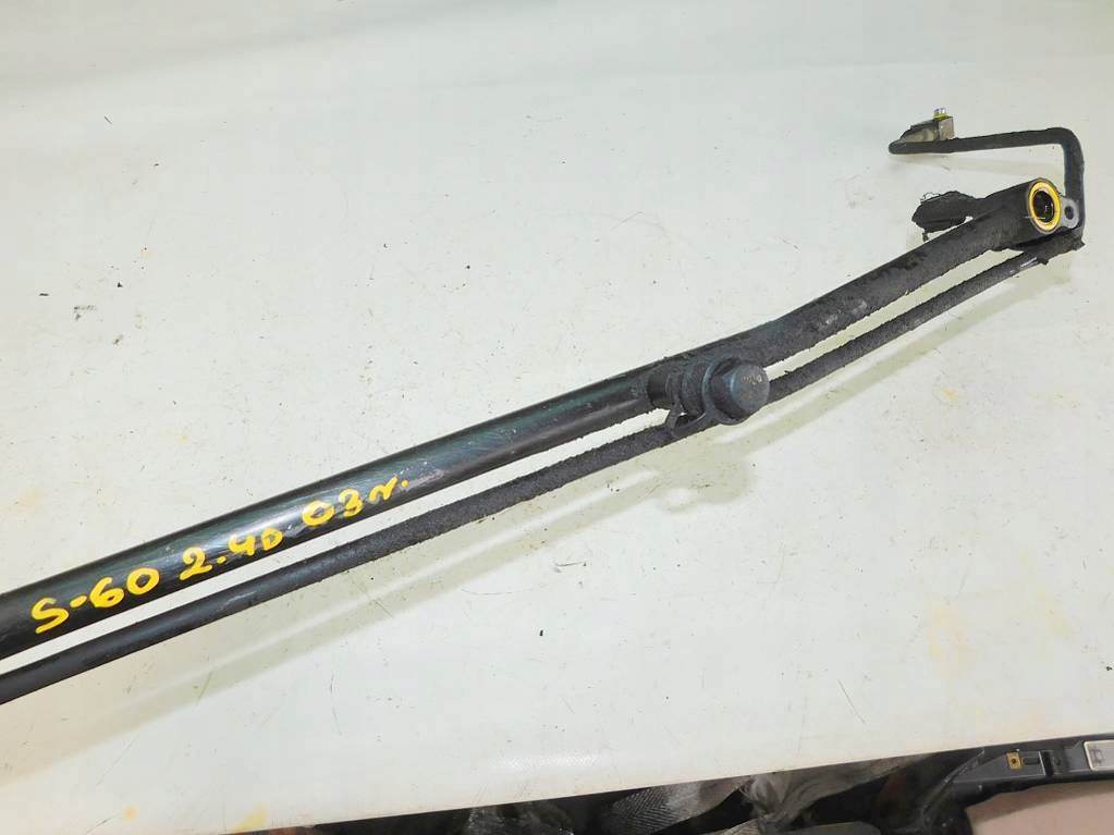 фото №7, Volvo s60 i 2.4 d5 163km 03r шланг кондиционера