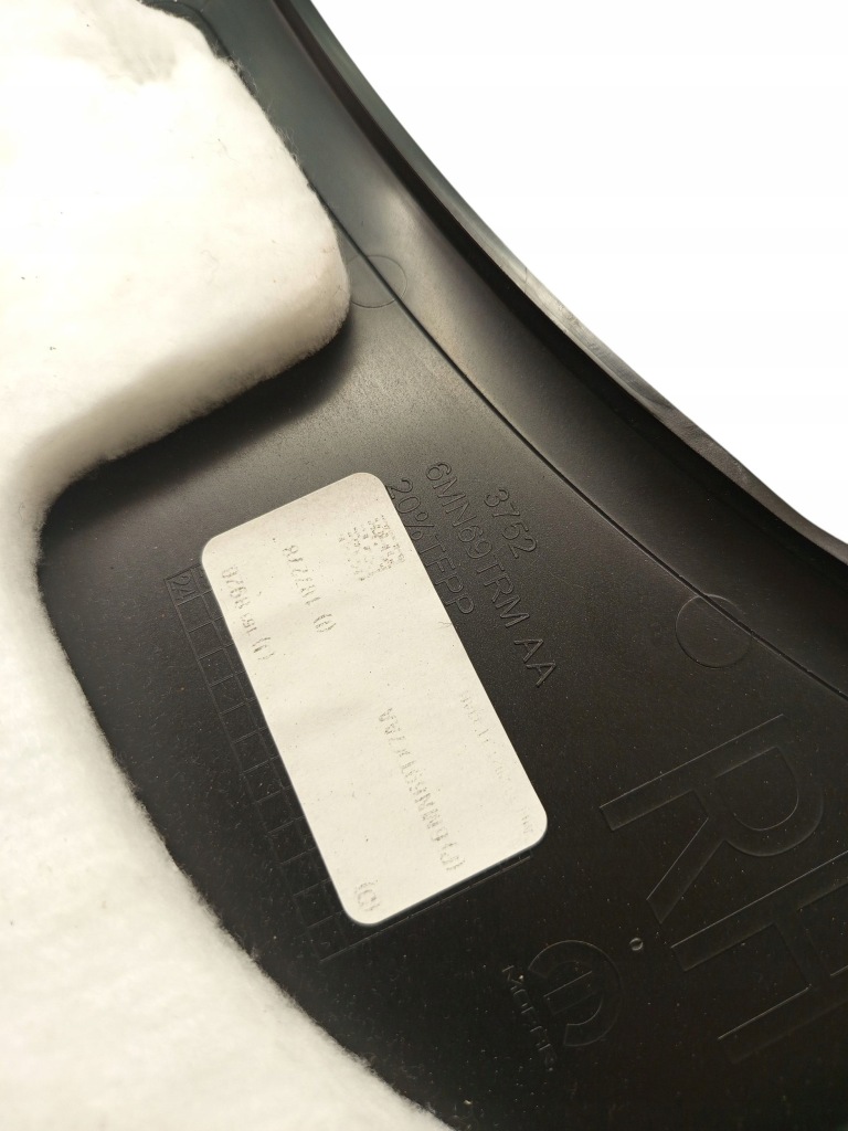 Jeep grand cherokee wl 6mn69trmaa правая сторона крышка аккумулятор в Украине