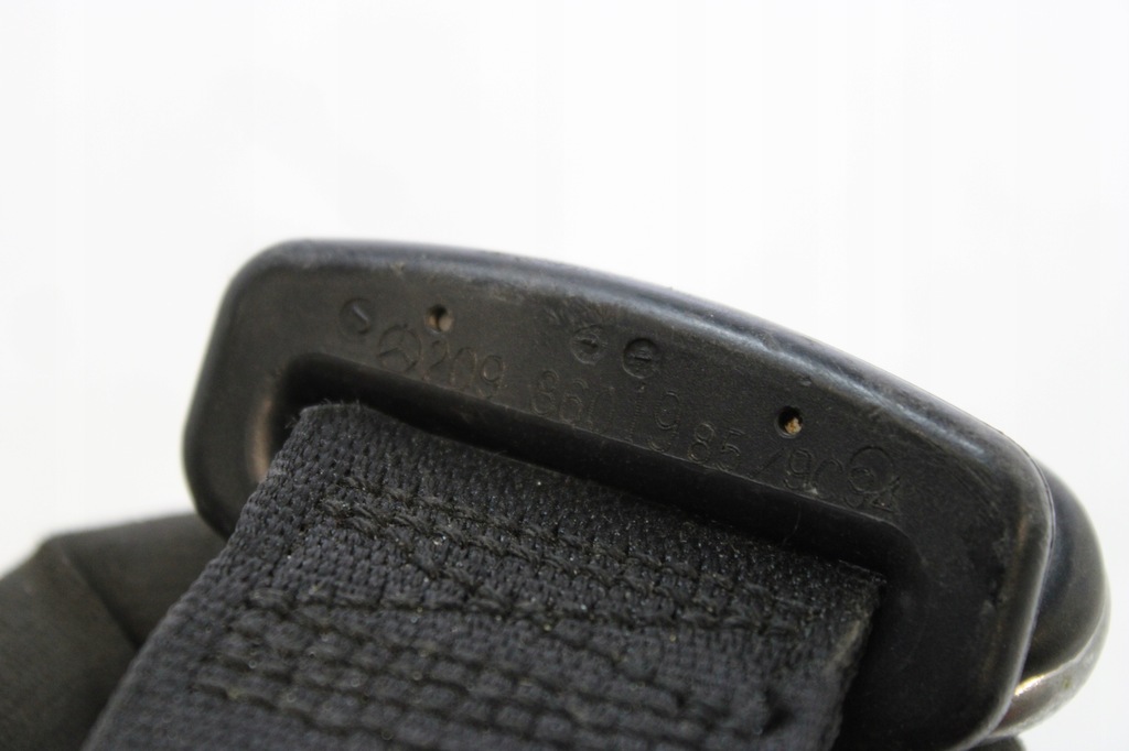 фото №8, Mercedes w209 pas безпеки задня задній 59346061601