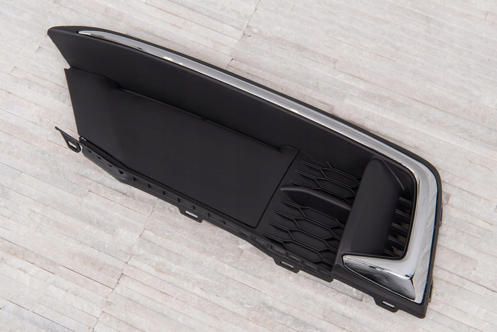 фото №8, Honda civic x 2019-2021 решітка протитуманної фари з хром ліва 71185tbak50