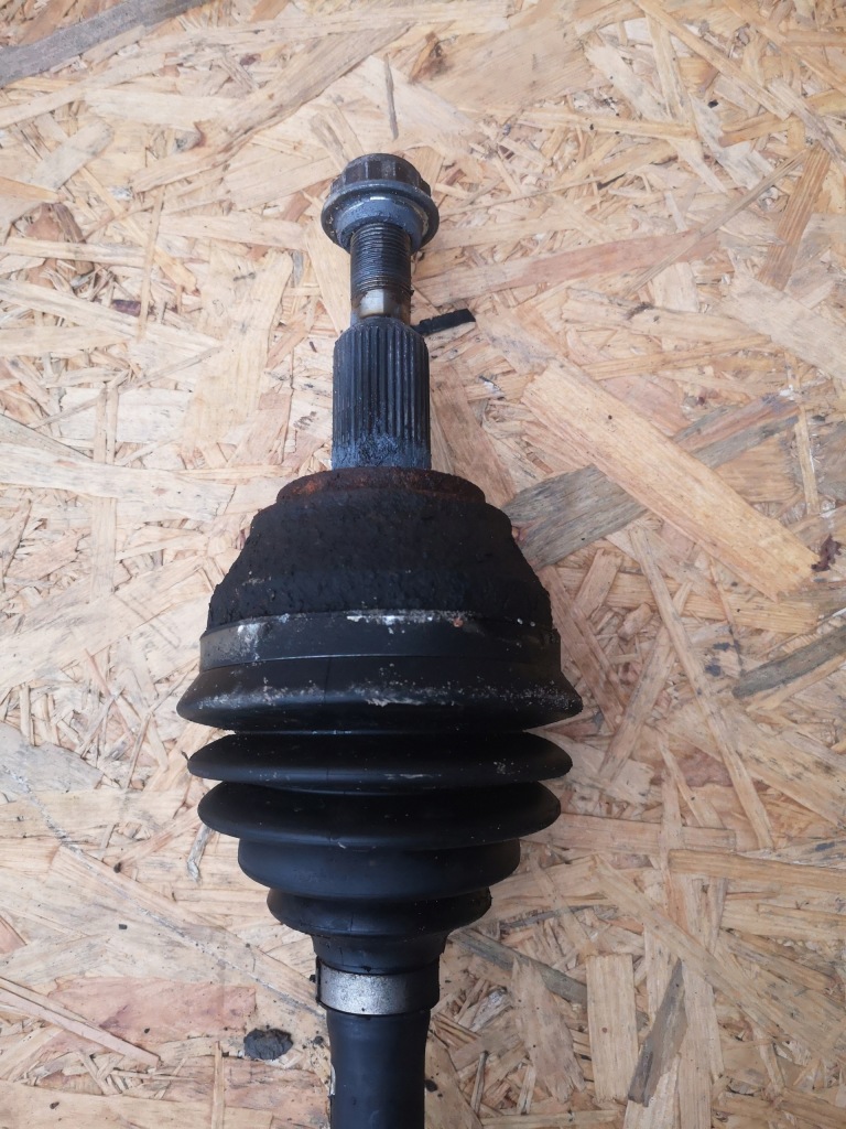 фото №4, Vw touareg 7l приводной вал левый перед