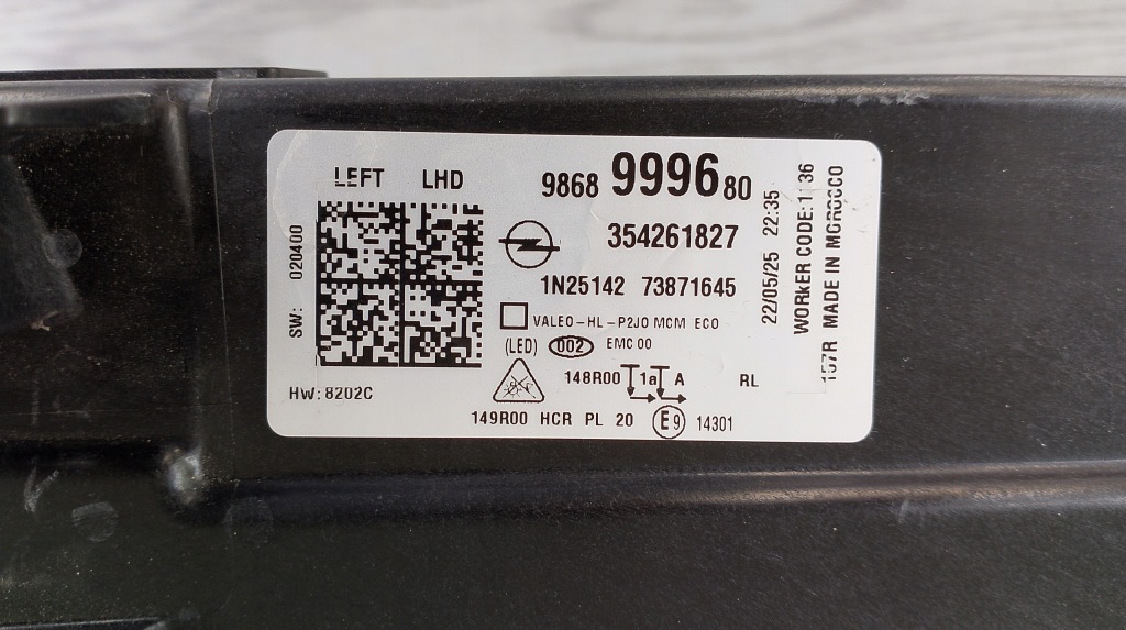 фото №3, Opel corsa f lift левая лампа full led