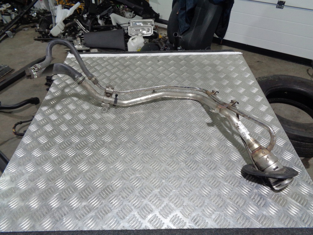 фото №1, Ford b-max 1.0 труба заливной топлива