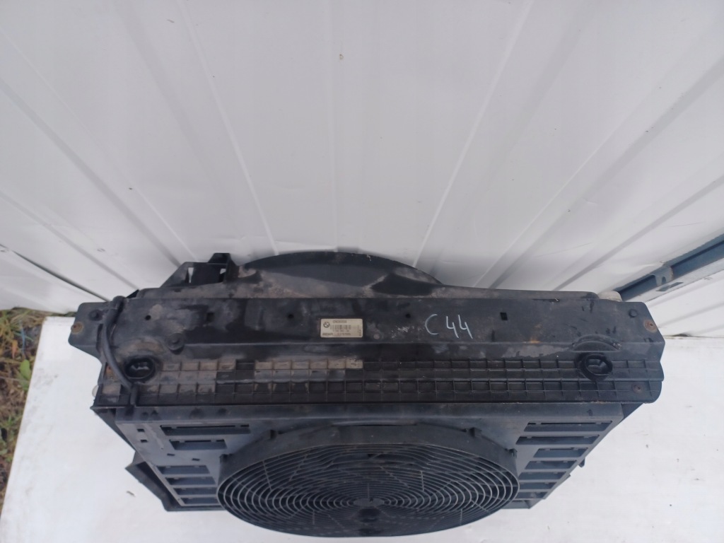 Купити Bmw 7 e65 3.0d радіатор води комплект вентилятор 6921380 7795383