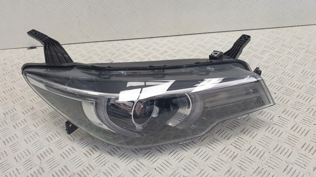 фото №1, Mg zs 17-19 2017-2019 фара лампа права