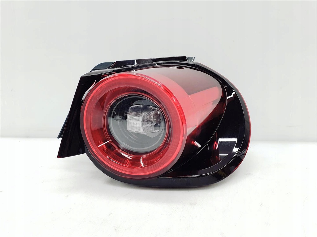 фото №1, Mazda mx-30 mx 30 21r+ права лампа задня led ory eu !!!