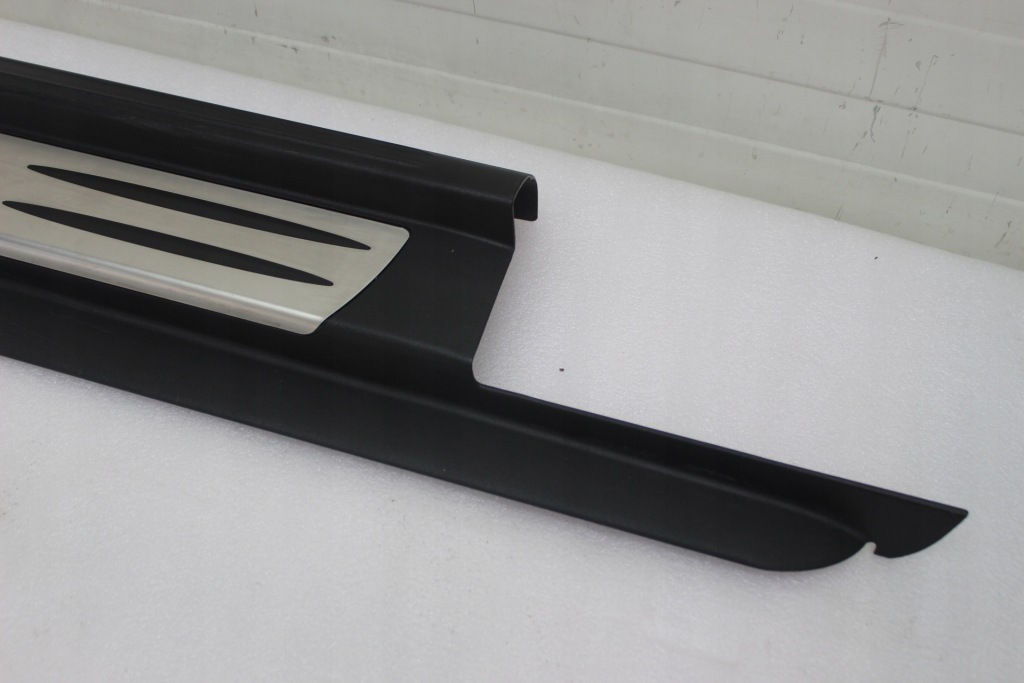 фото №7, Mercedes slk r171 w171 накладки пороговые декоративные внутреннее левая правая kpl