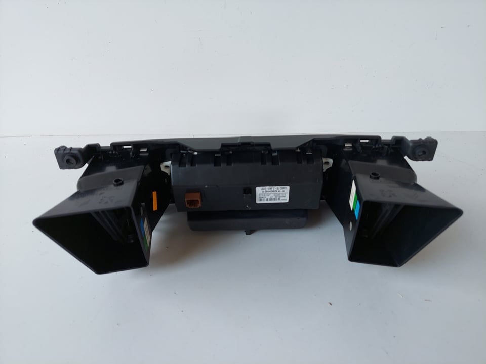 фото №5, Решётка обдув средняя peugeot 508 i + lcd