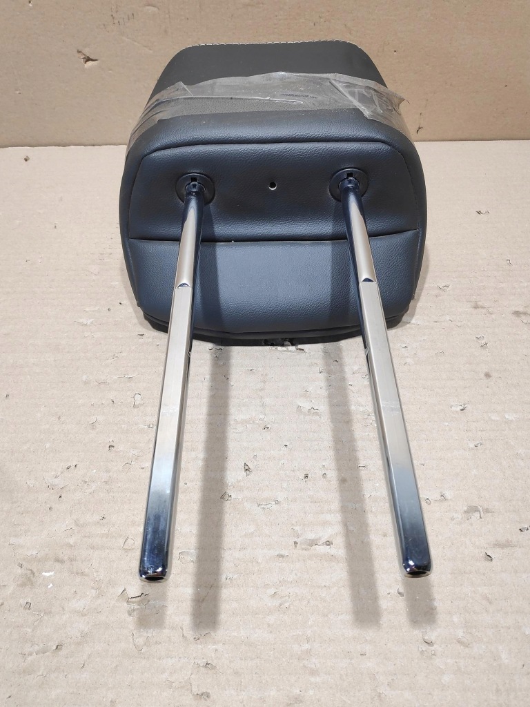 фото №7, Спинка сиденье подголовник полка полукожа правый перед renault scenic iii