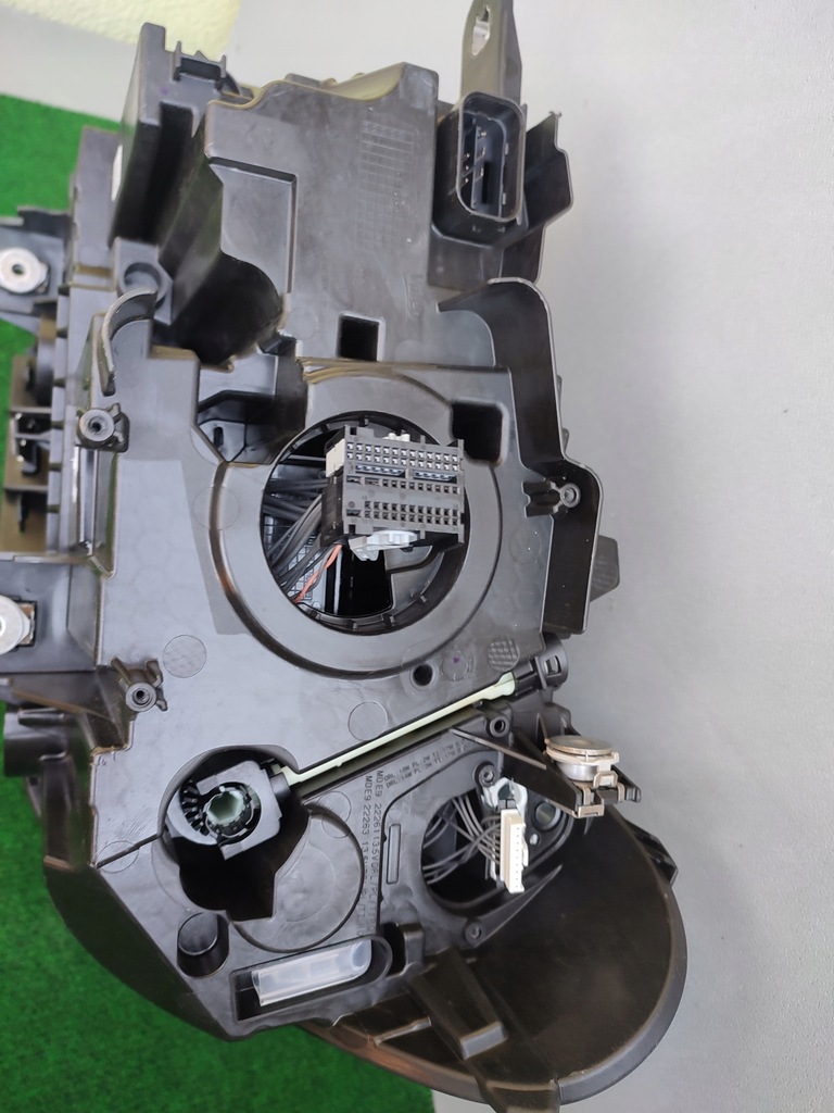 фото №11, Bmw x1 f48 lift 90191273 full led лампа перед идеальное состояние оригинал правая