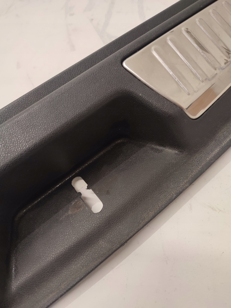 фото №5, Renault laguna iii защита поперечина задняя багажника kombi 849200006r