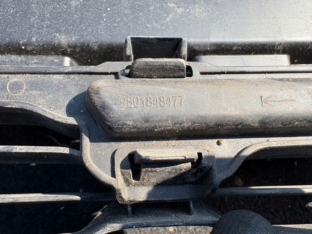 фото №10, Бампер перед citroen c3 picasso lift 12-